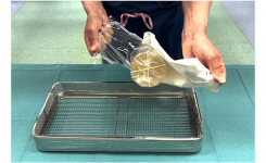 peel-apart packs of Redipor settle plates developed by Cherwell